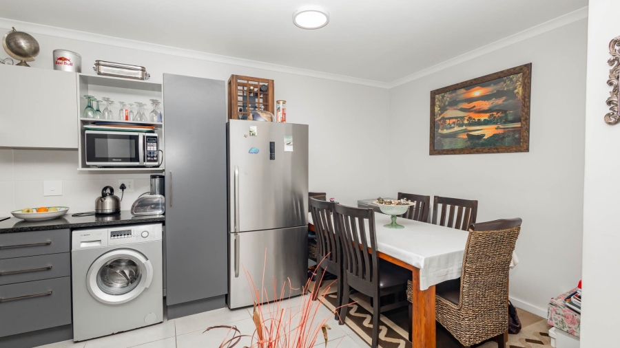 2 Bedroom Property for Sale in Burgundy Estate Western Cape